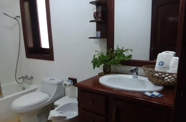 Hotel Oasi Encantada Barahona Room Bathroom